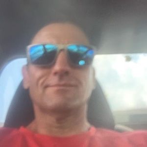 Meet your Posher, Troy